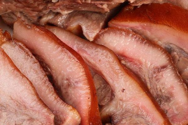 肥糯香脆五香猪头肉的做法