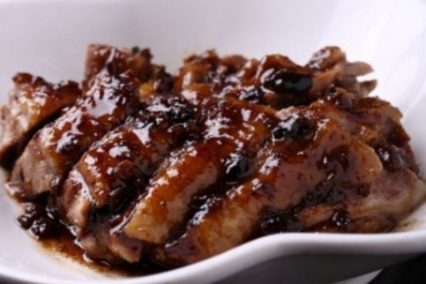 豆豉焖鹅