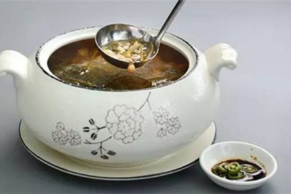 金叶拆骨水蛇汤